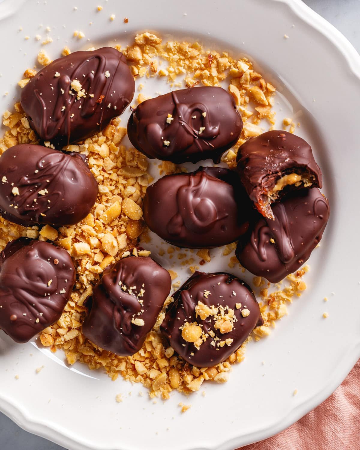 Mediterranean diet desserts: Medjool date snickers on a plate